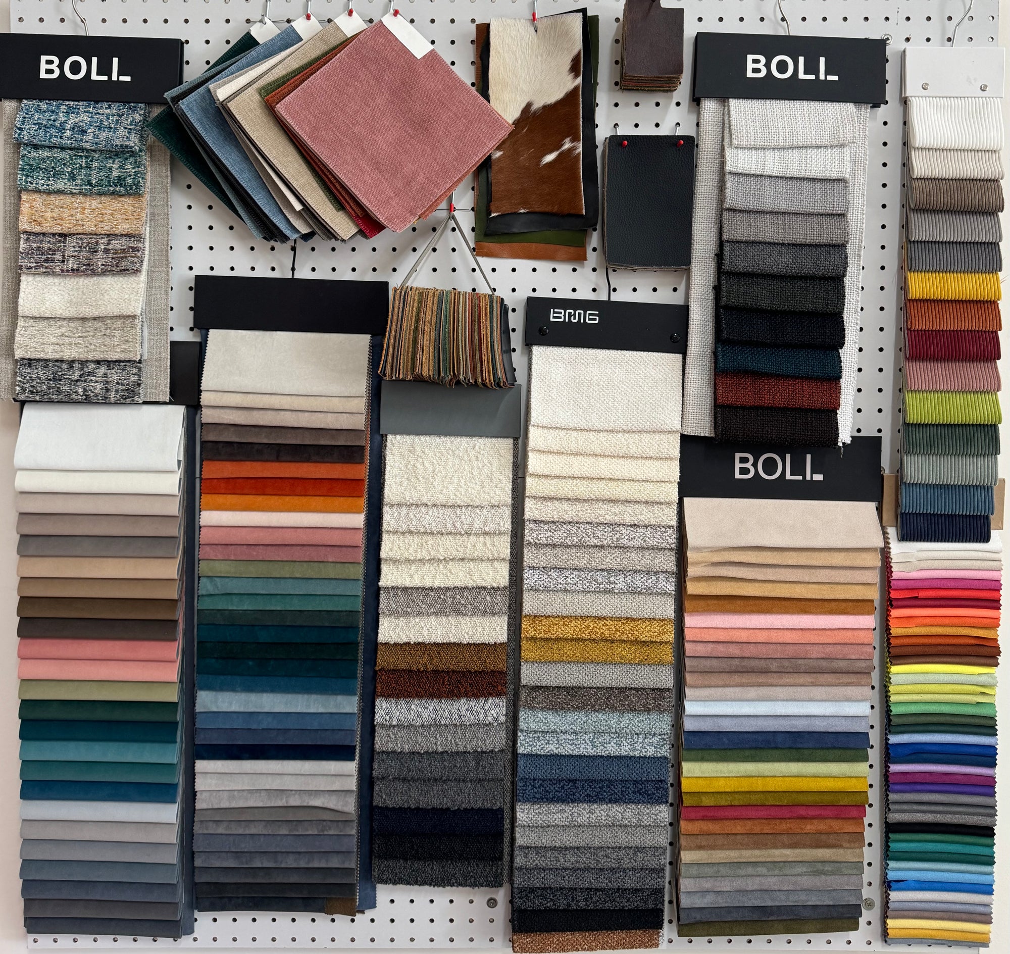 The Perfect Upholstery: A Guide to Choosing the Best Fabric for Your Home