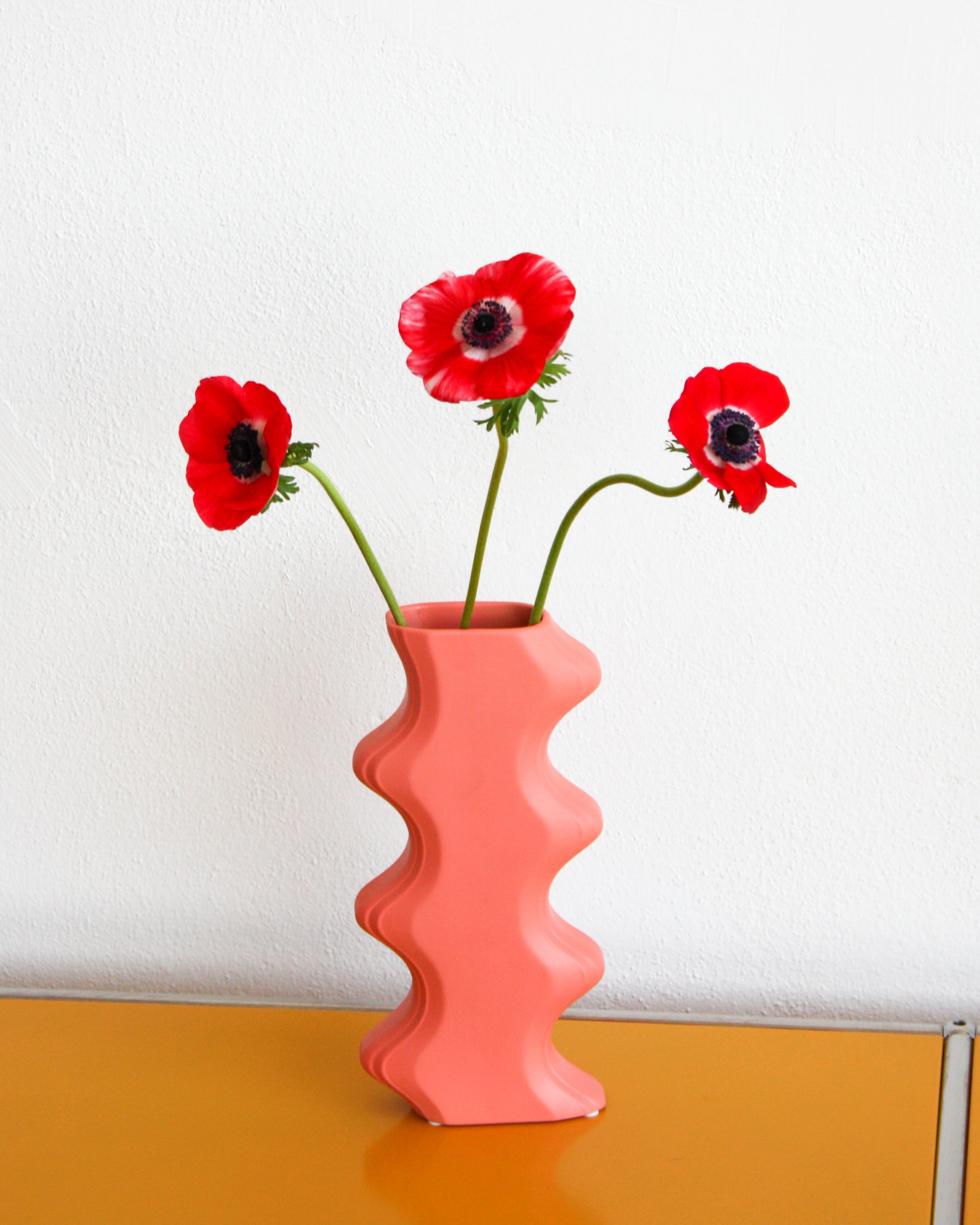 Wavy Ceramic Vase - Tall/Coral