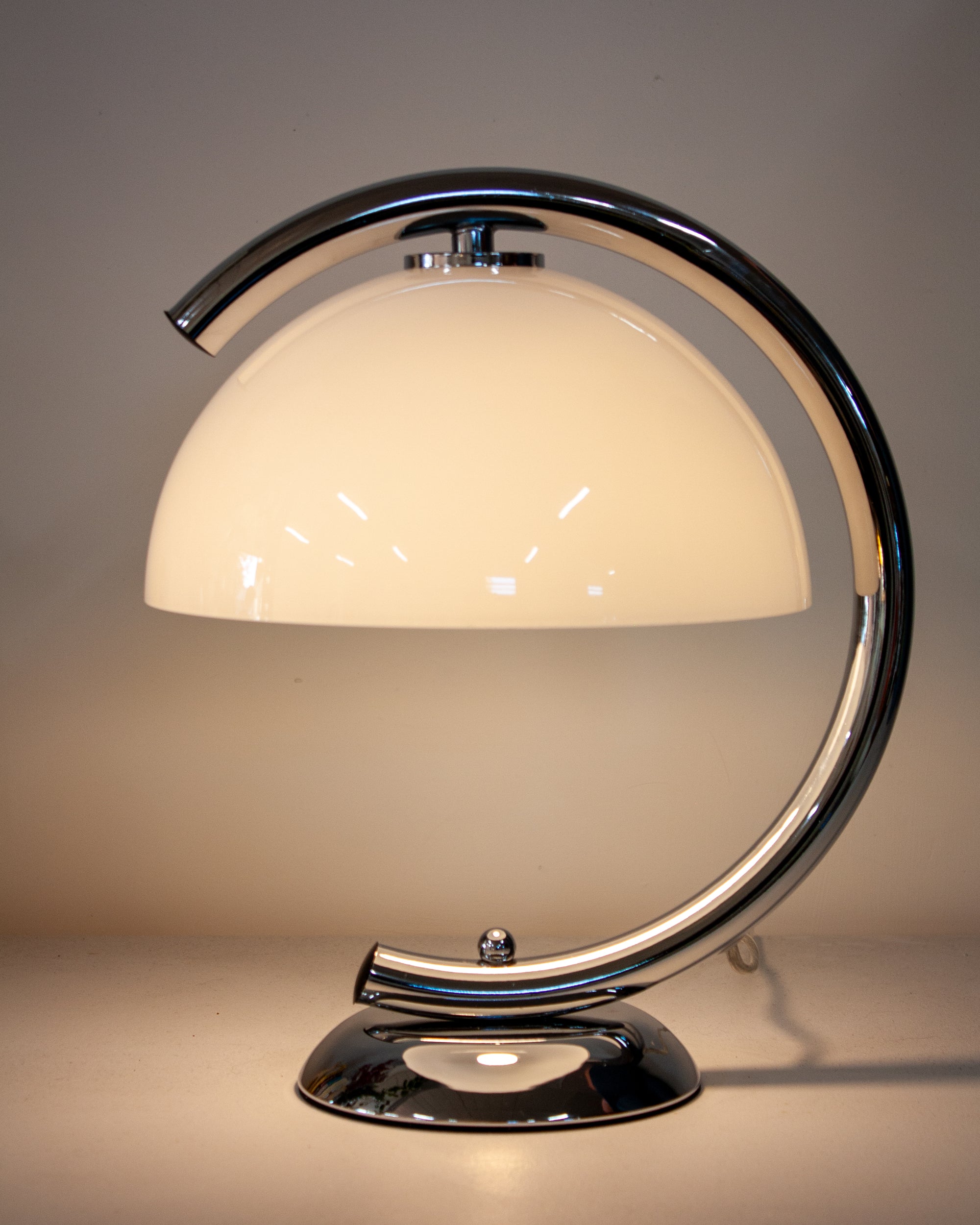 Crescent Table Lamp