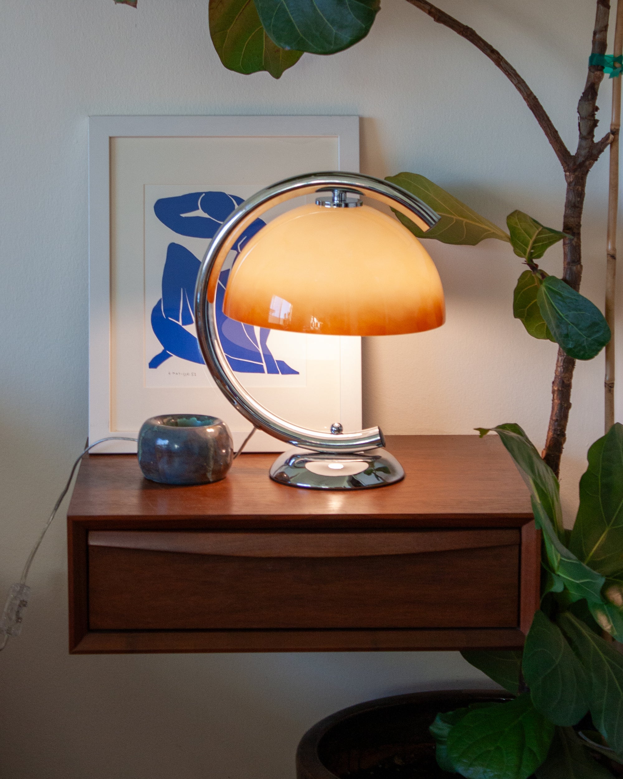 Crescent Table Lamp